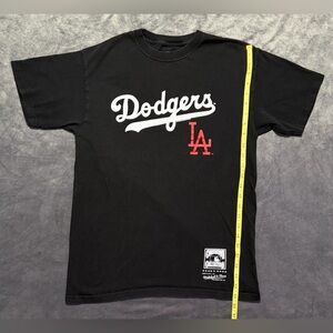 Mitchell & Ness Men’s Los Angeles Dodgers Logo Cooperstown Collection T SHIRT M